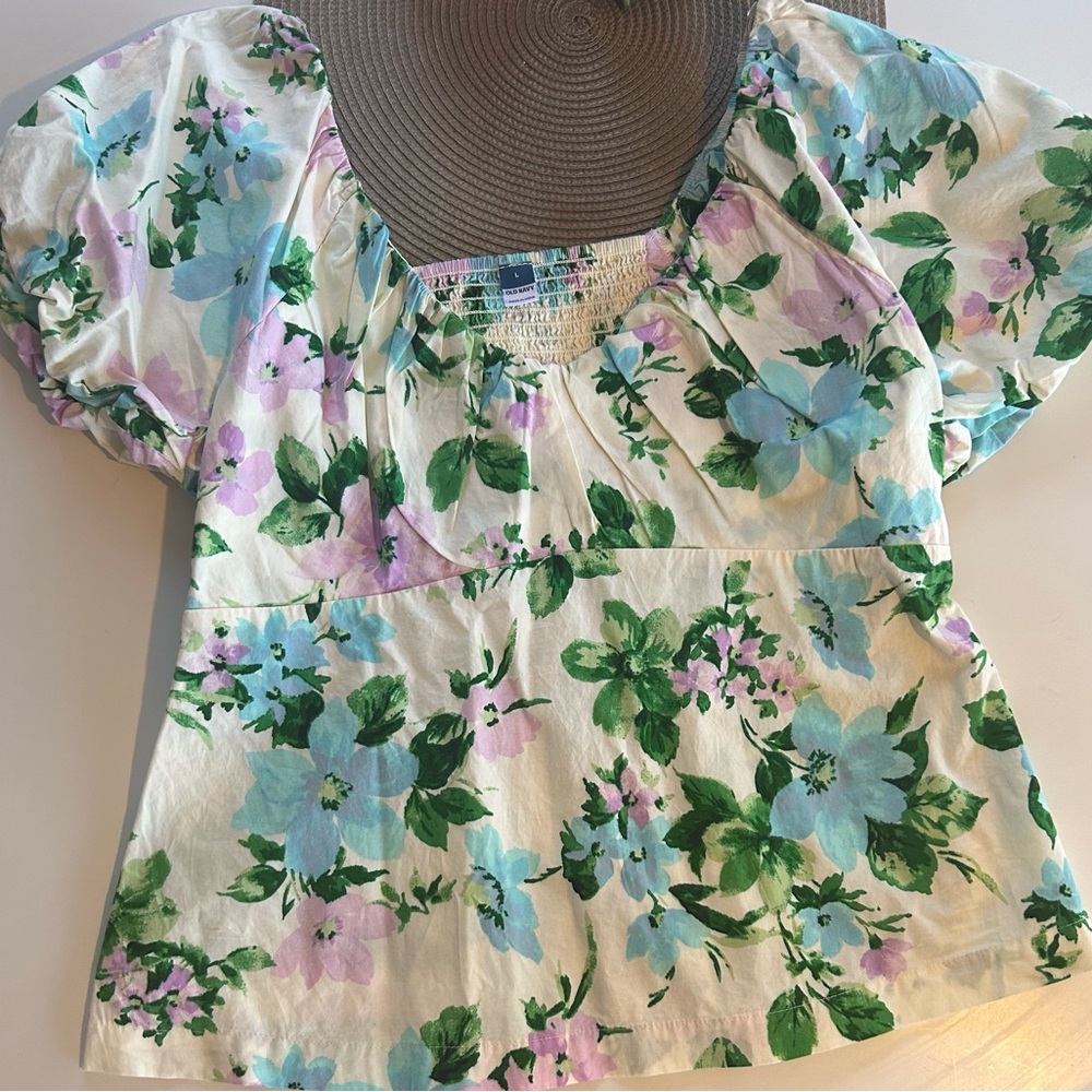 Floral Puff Sleeve Top